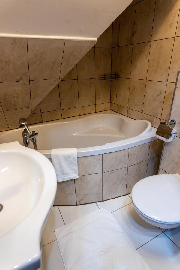 زاكوباني Aplit 2 Guest House المظهر الخارجي الصورة
